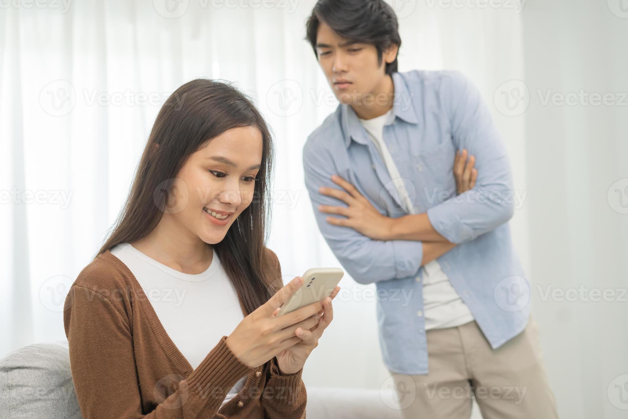 Micro-Cheating Tu Real Ke Kita Je Overthinking?